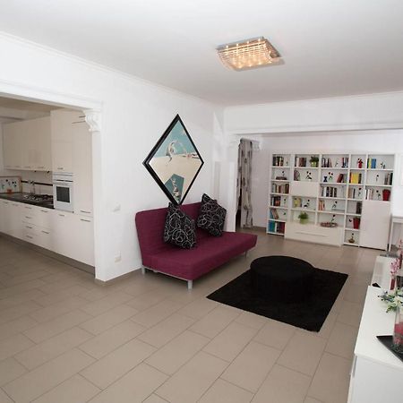 روما Appia Tourist Apartment المظهر الخارجي الصورة
